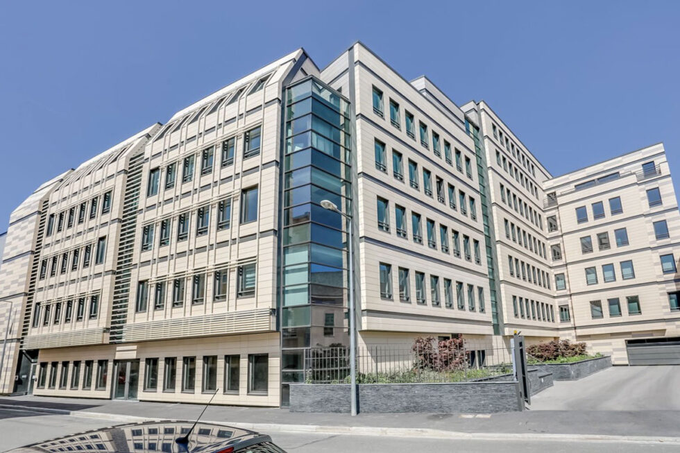 maitre d'oeuvre bureaux laval