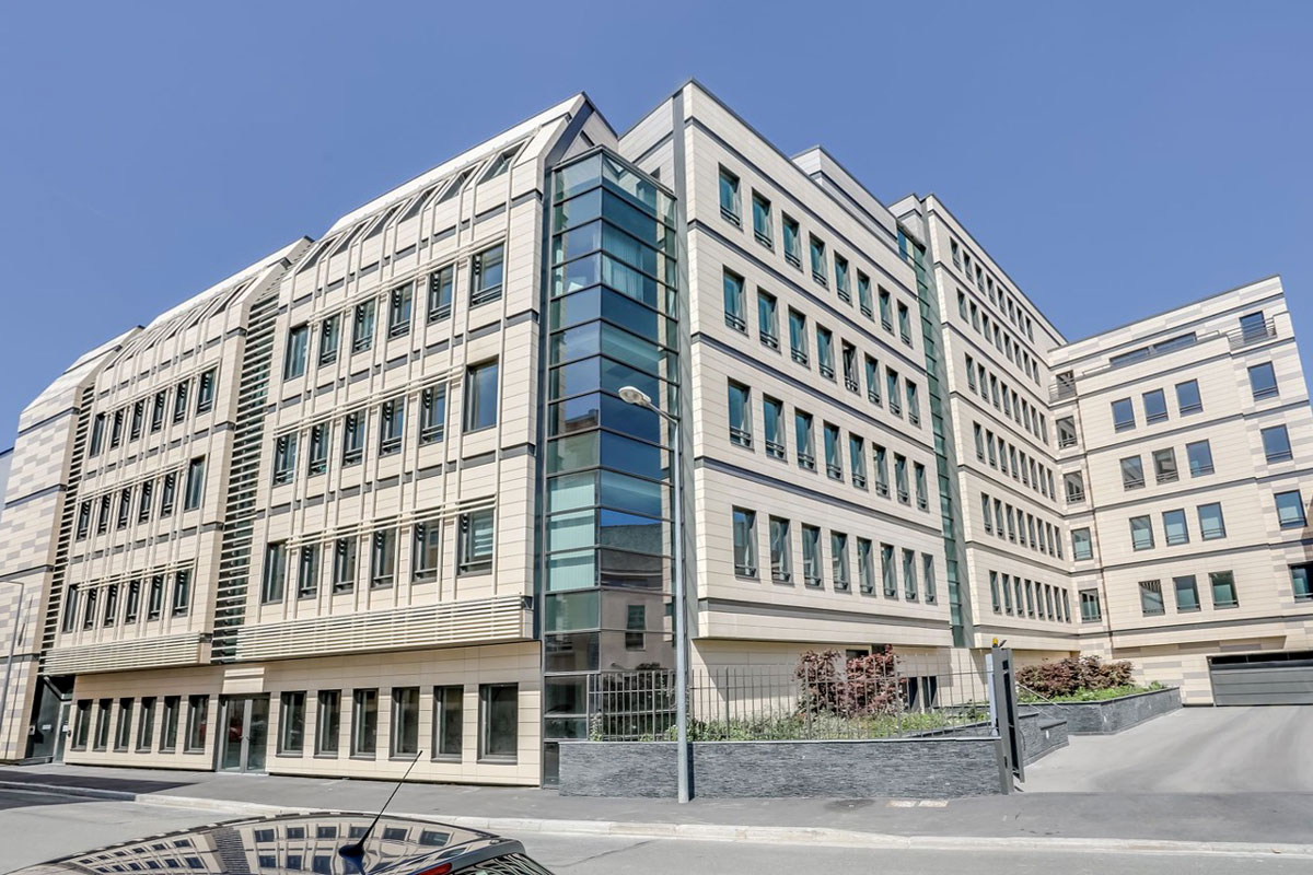 maitre d'oeuvre bureaux laval