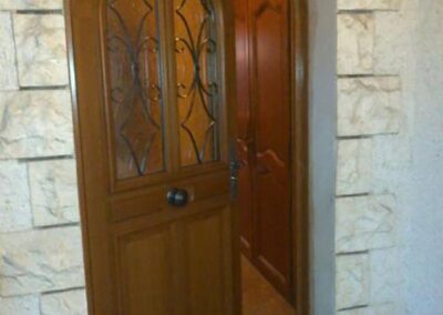 Rénovation porte entrée veigné