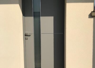 Rénovation porte entrée veigné