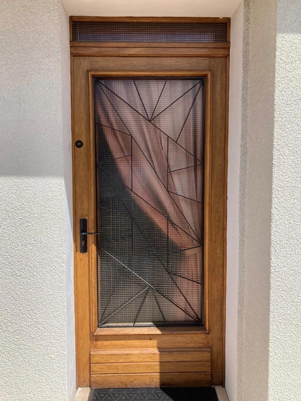 rénovation porte d'entrée veigné